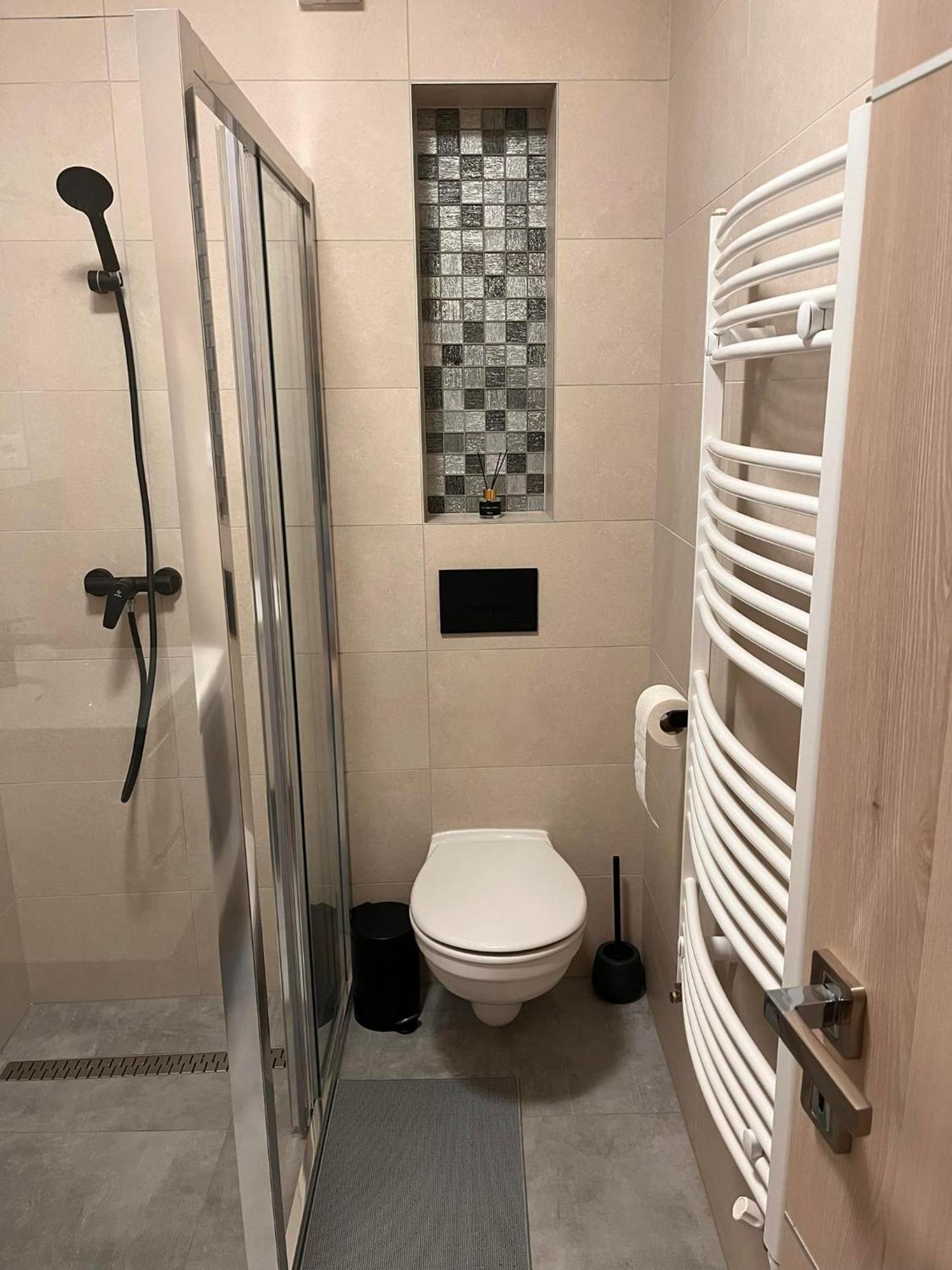 Greta Lux Apartman Hajdúszoboszló Buitenkant foto